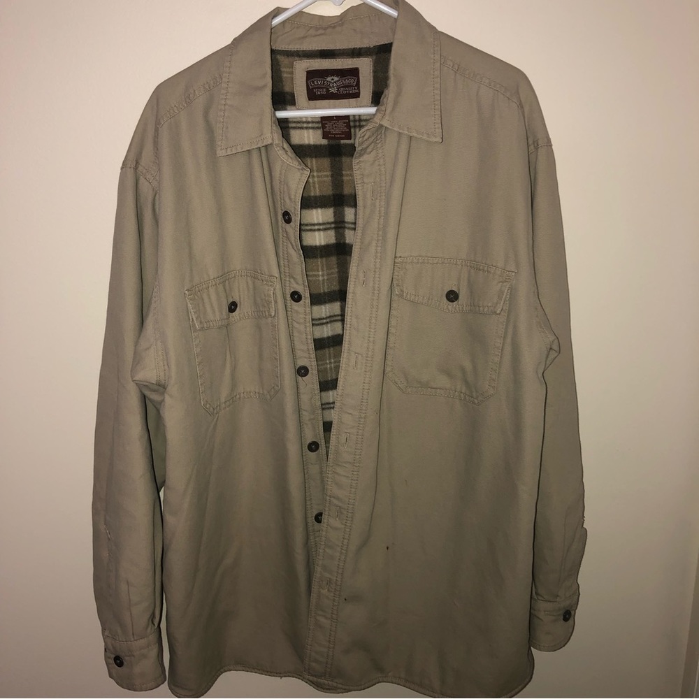 Levi’s Fleece Lined Button Down Shacket - image 1